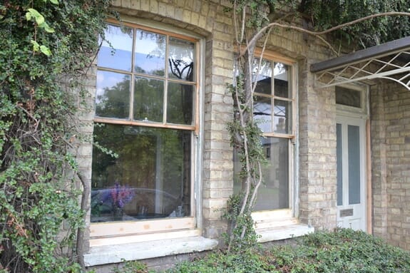 windows under restoration 