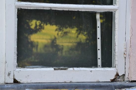 Window bottom rail repair | before