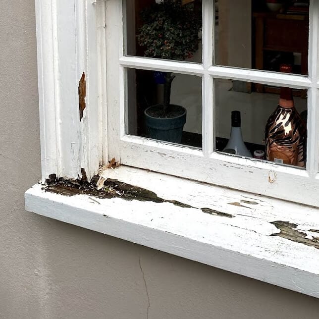 Specialists in sash windows restoration Surrey.